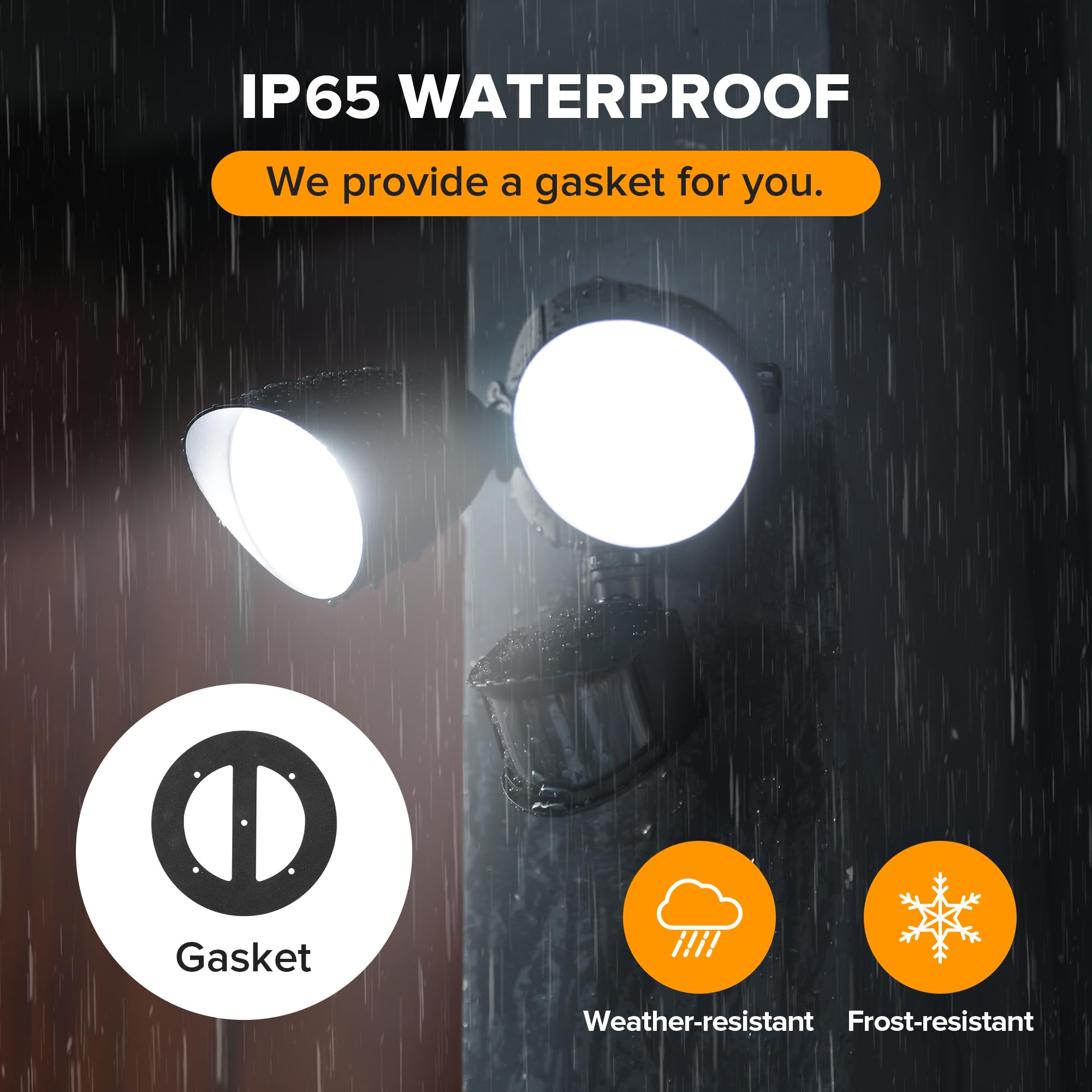 UME rotatable heads aluminum security light lets you tailor coverage.