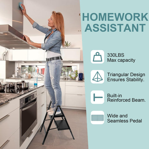 Uoisihur 2-step ladder with wide anti-slip pedals for stability.
