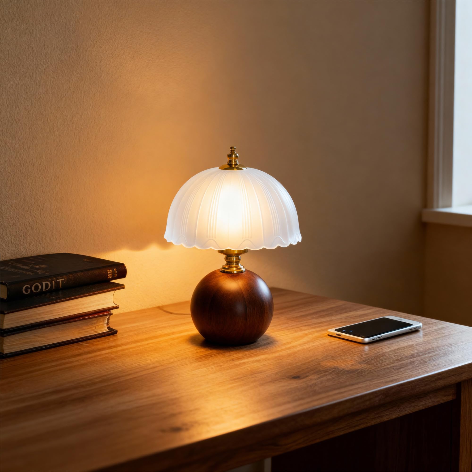 URLIGHTS solid wood base adds warm natural character to rooms.