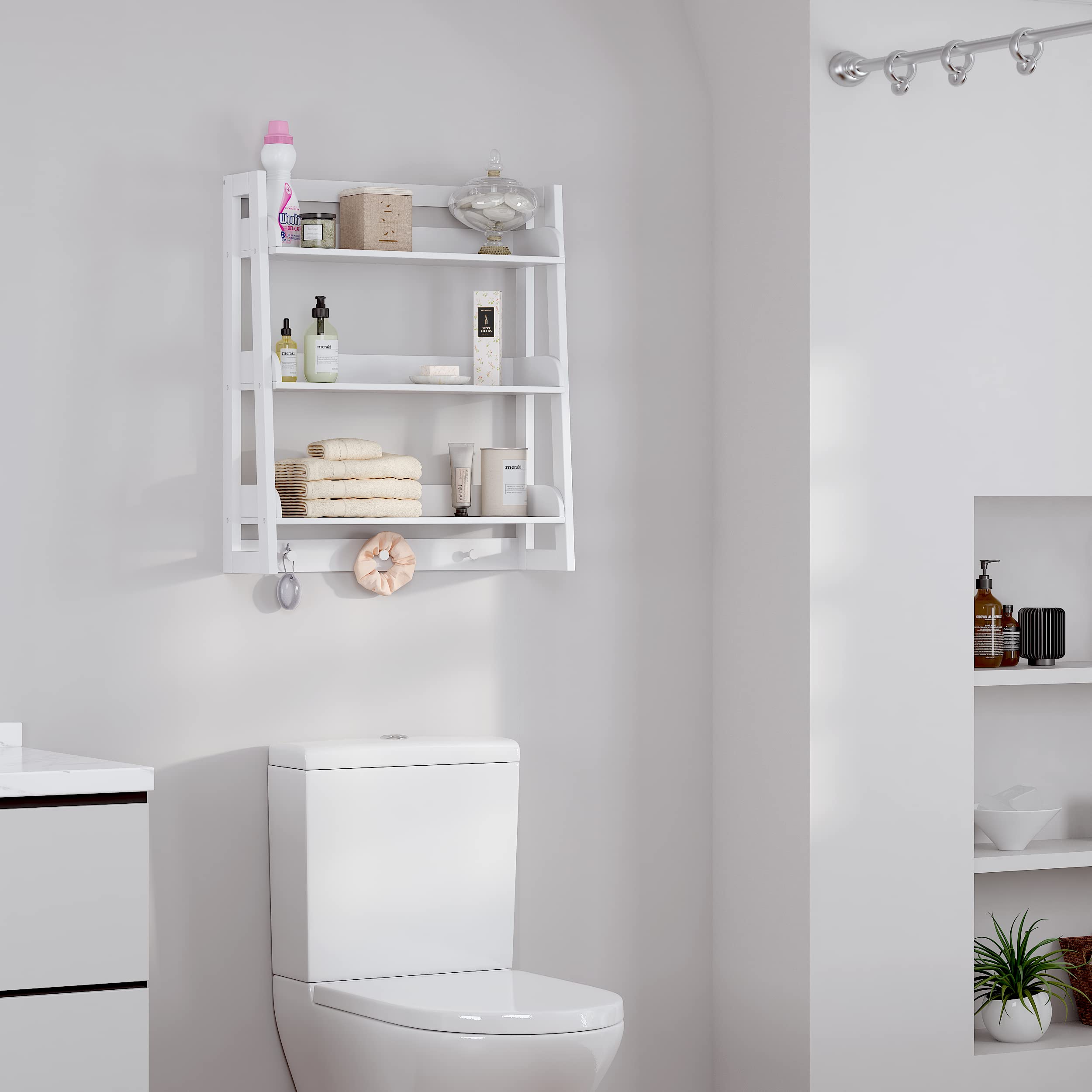 FSC-certified UTEX wood ensures responsible sourcing and durability.