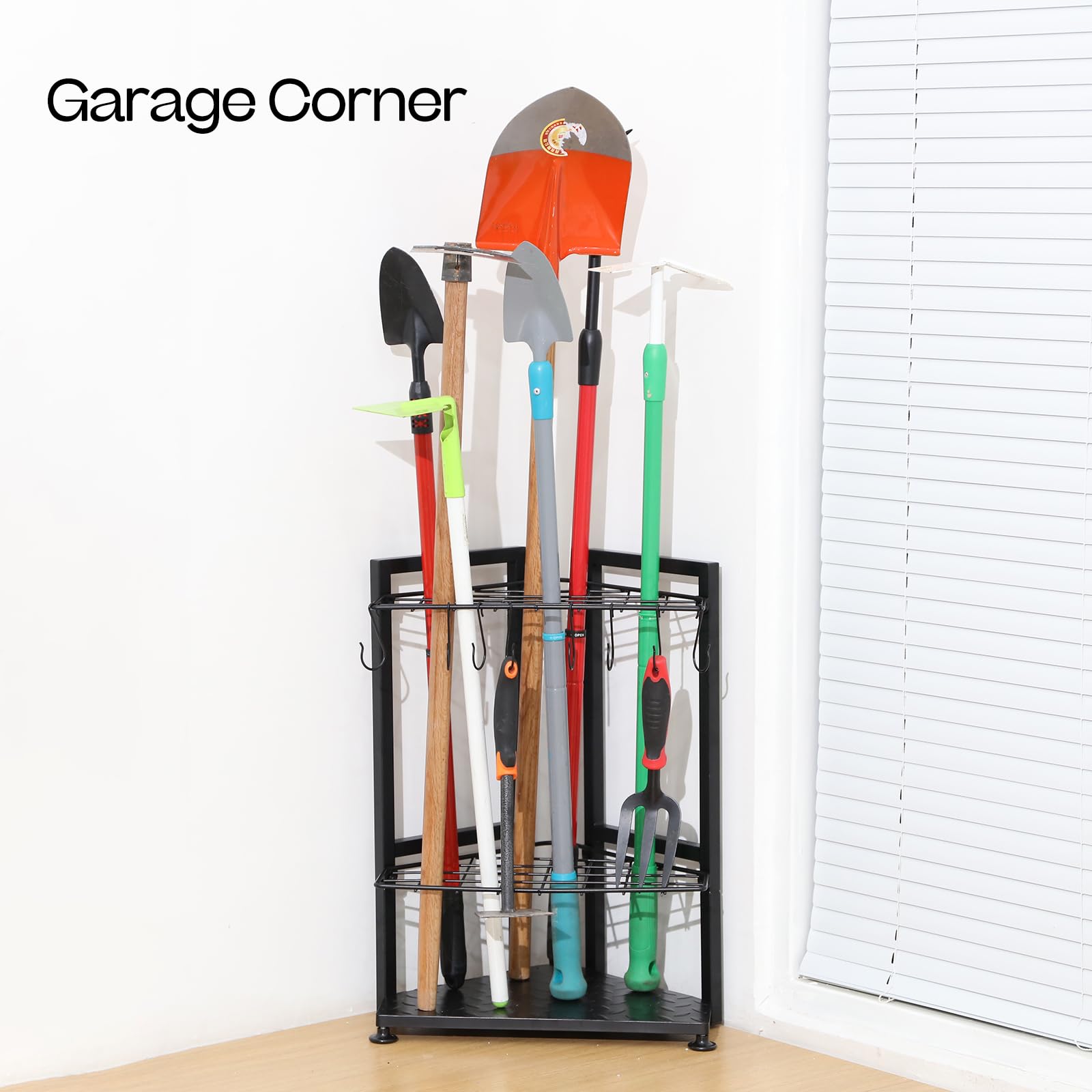 UU-Major organizer highlighting 31-hole capacity for holding long-handled tools.