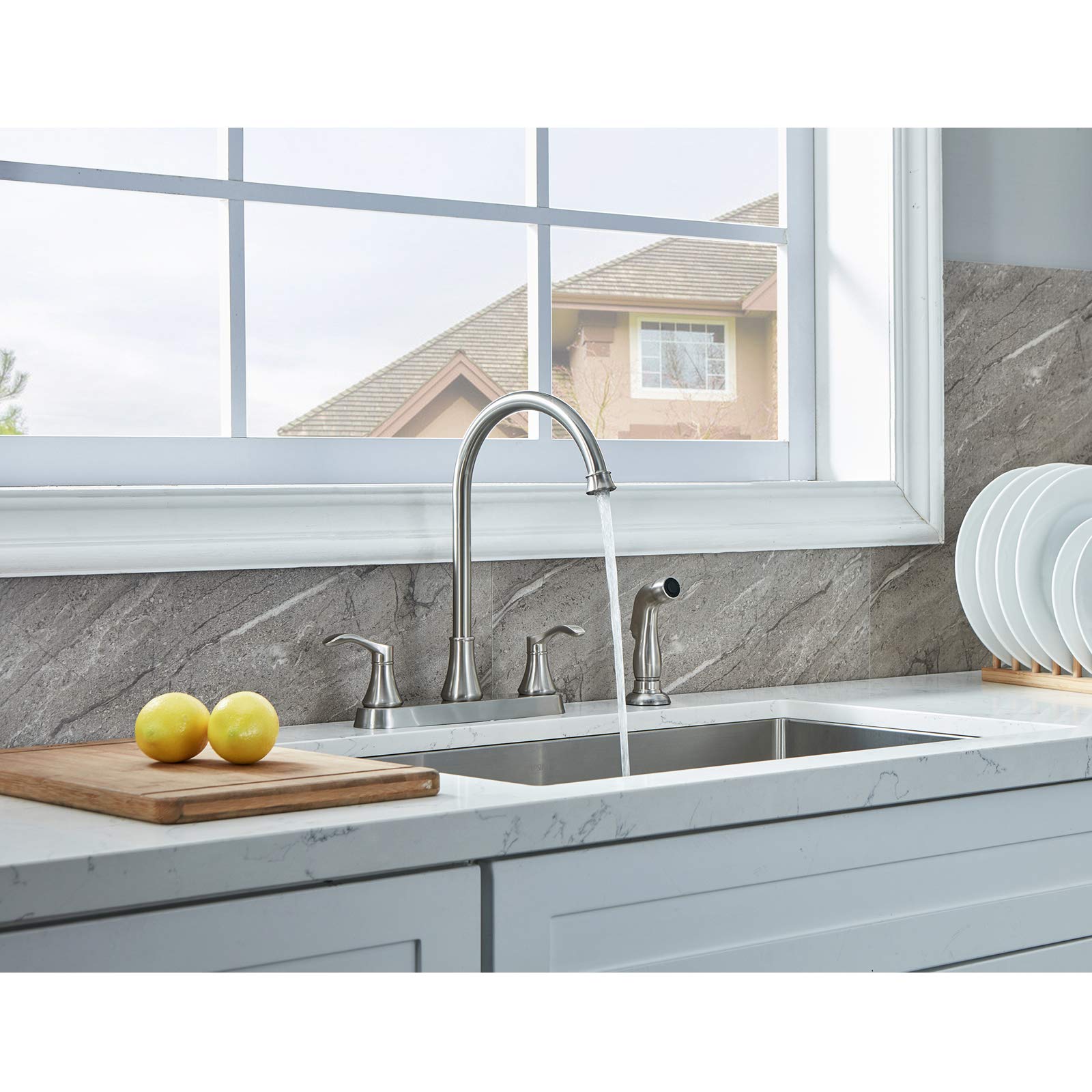 VALISY side sprayer pull-out design for flexible sink tasks