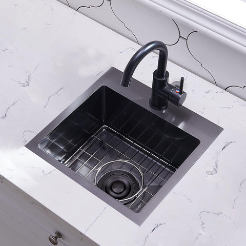 VAPSINT 16ga stainless steel bar sink suitable for rugged outdoor bars.
