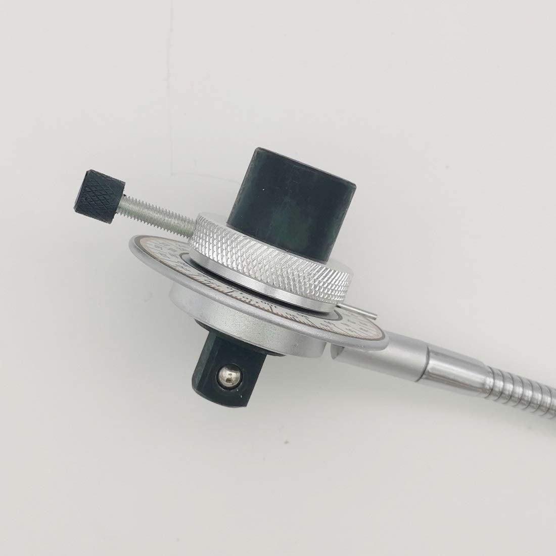 VASTOOLS torque-angle meter allows easy zeroing for quick setup before each use.