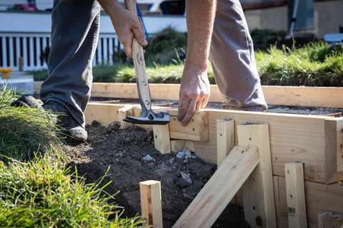 Vaughan Dalluge heavy-duty framing hammer stands up to tough construction tasks
