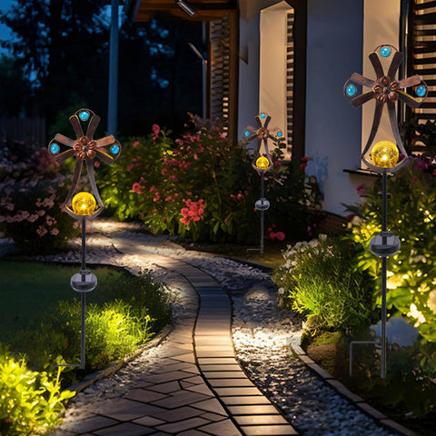 VCUTEKA solar panel powers outdoor decor without wiring
