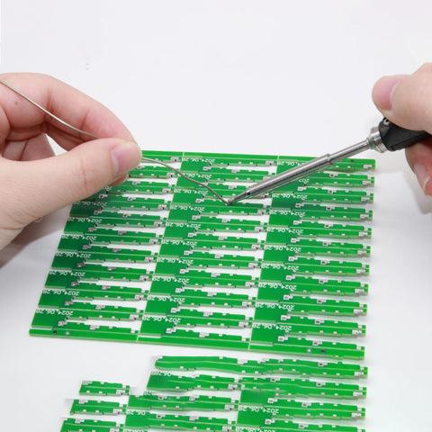 VECO-T TS100 rapid heating tip enables fast soldering.