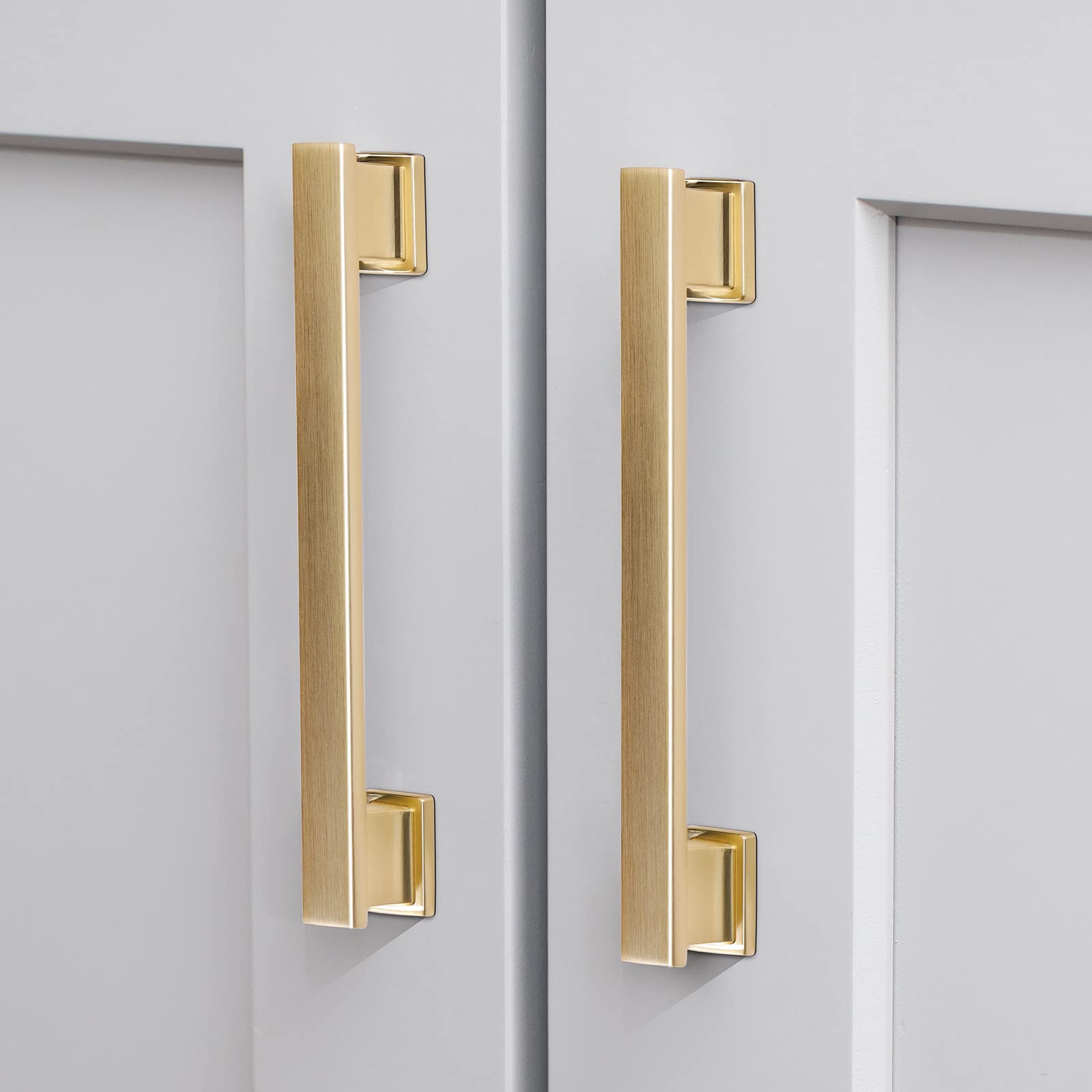 VEHCIL 20-pack square brushed gold cabinet pulls with fingerprint-resistant zinc finish.