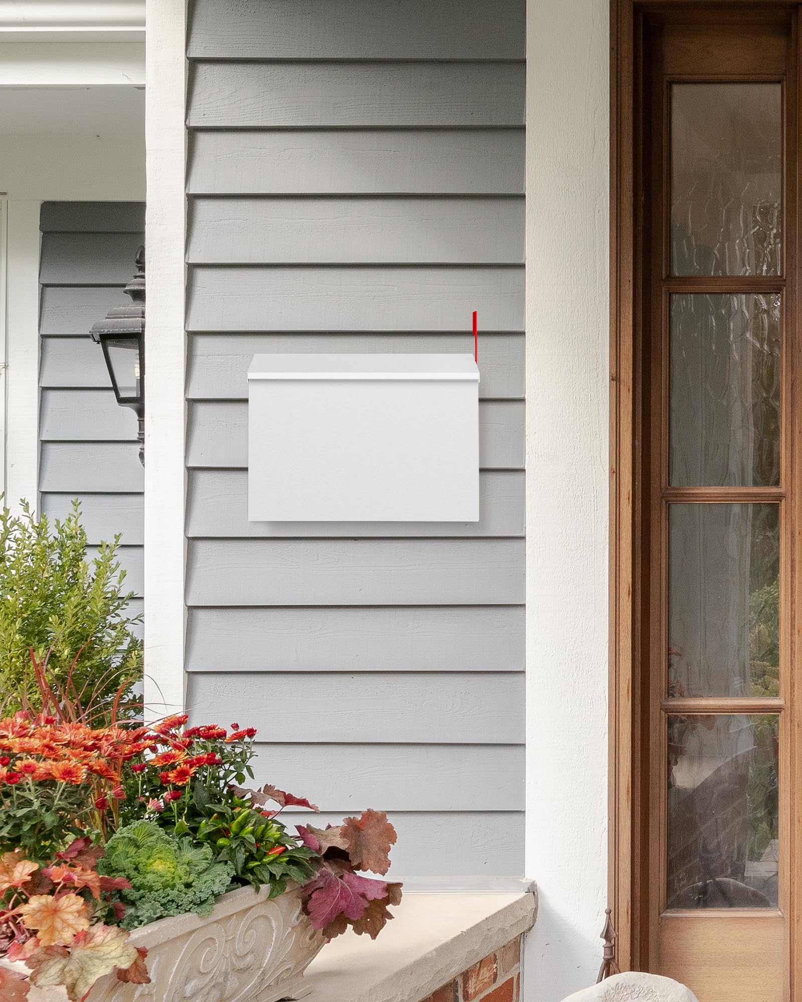 VERSASKY lid stays open at 90 degrees for hands-free mail pickup.