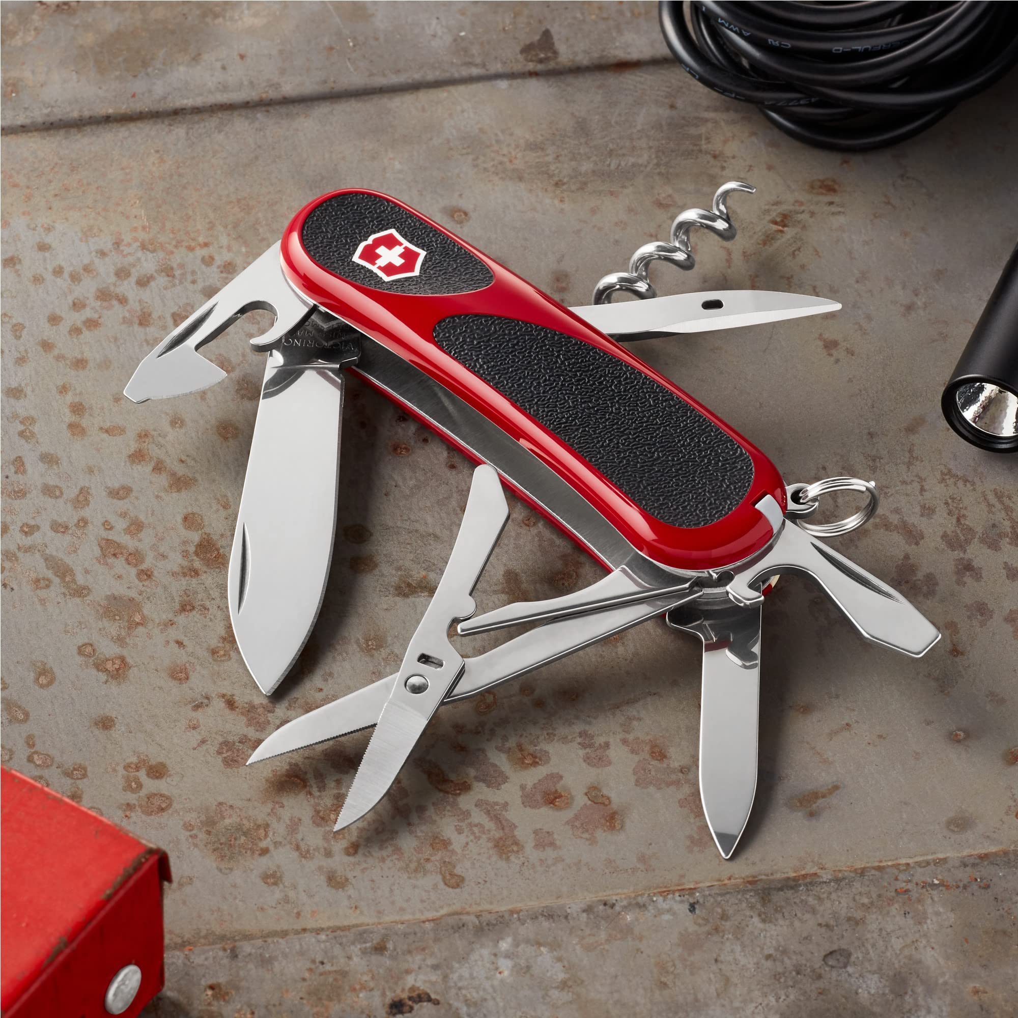 Victorinox Evolution 14 Grip compact carry for daily tasks and emergencies.