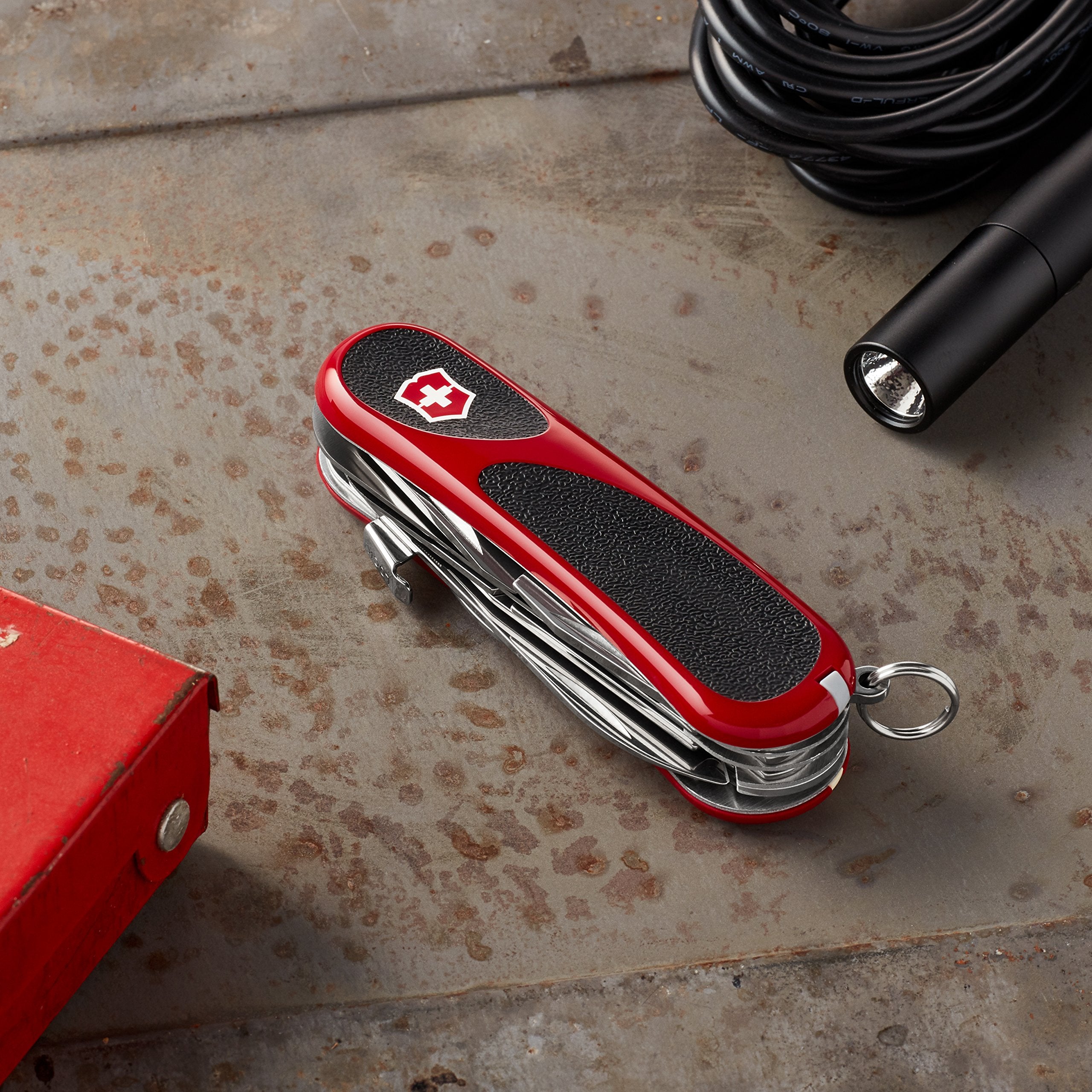 Victorinox Evolution S17 grip knife wood saw highlights outdoor readiness.