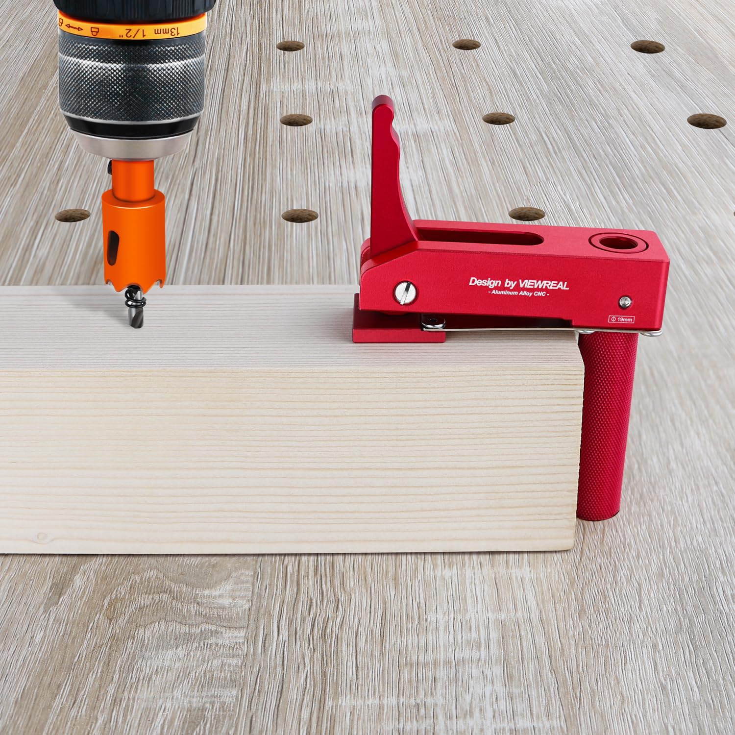 ViewReal three-level clamping force adapts to different bench setups