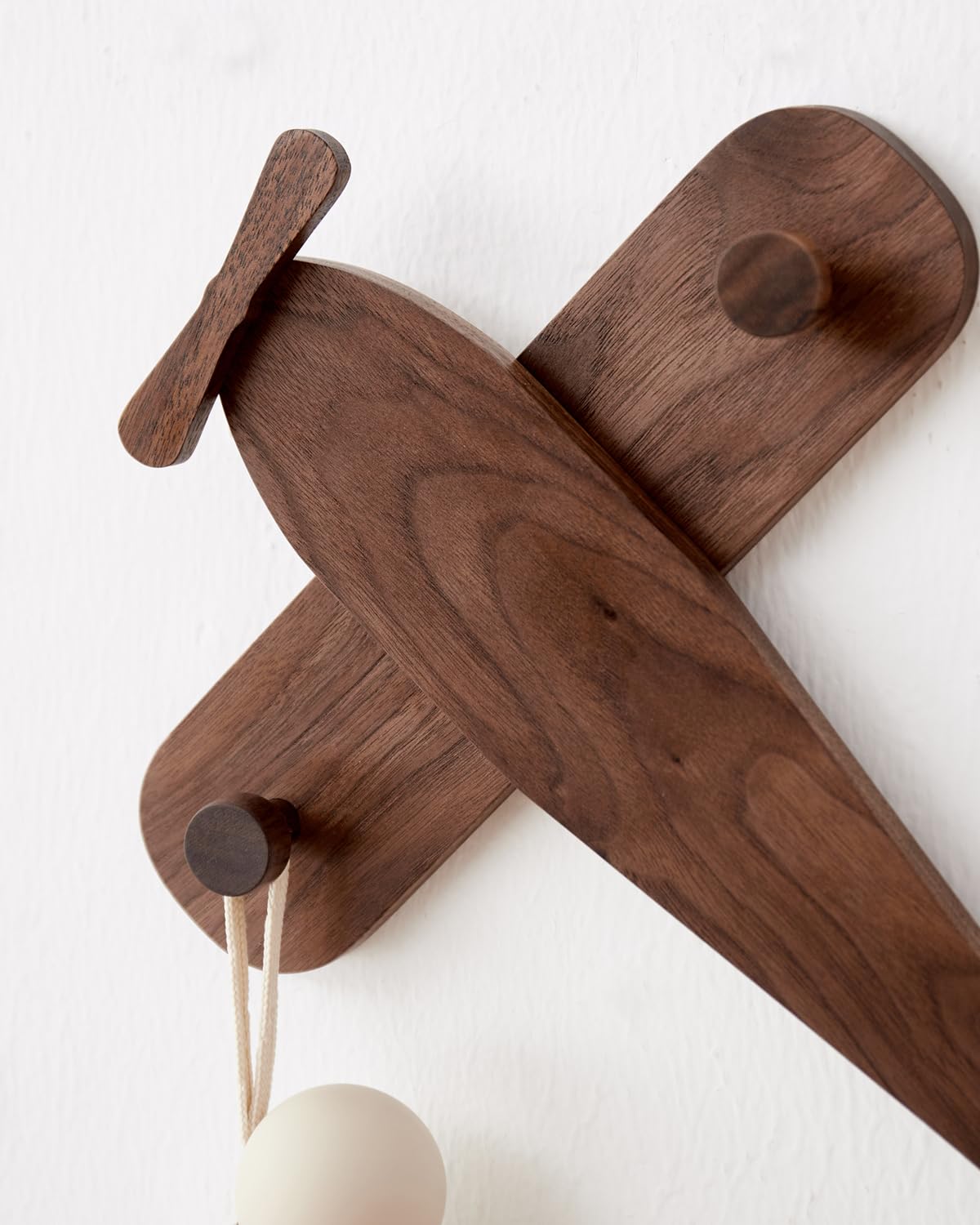 Vinoil kid-friendly wall hanger with easy install and included hardware