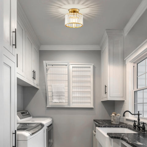 Violoemi compact ceiling fixture offers bright, flexible lighting options