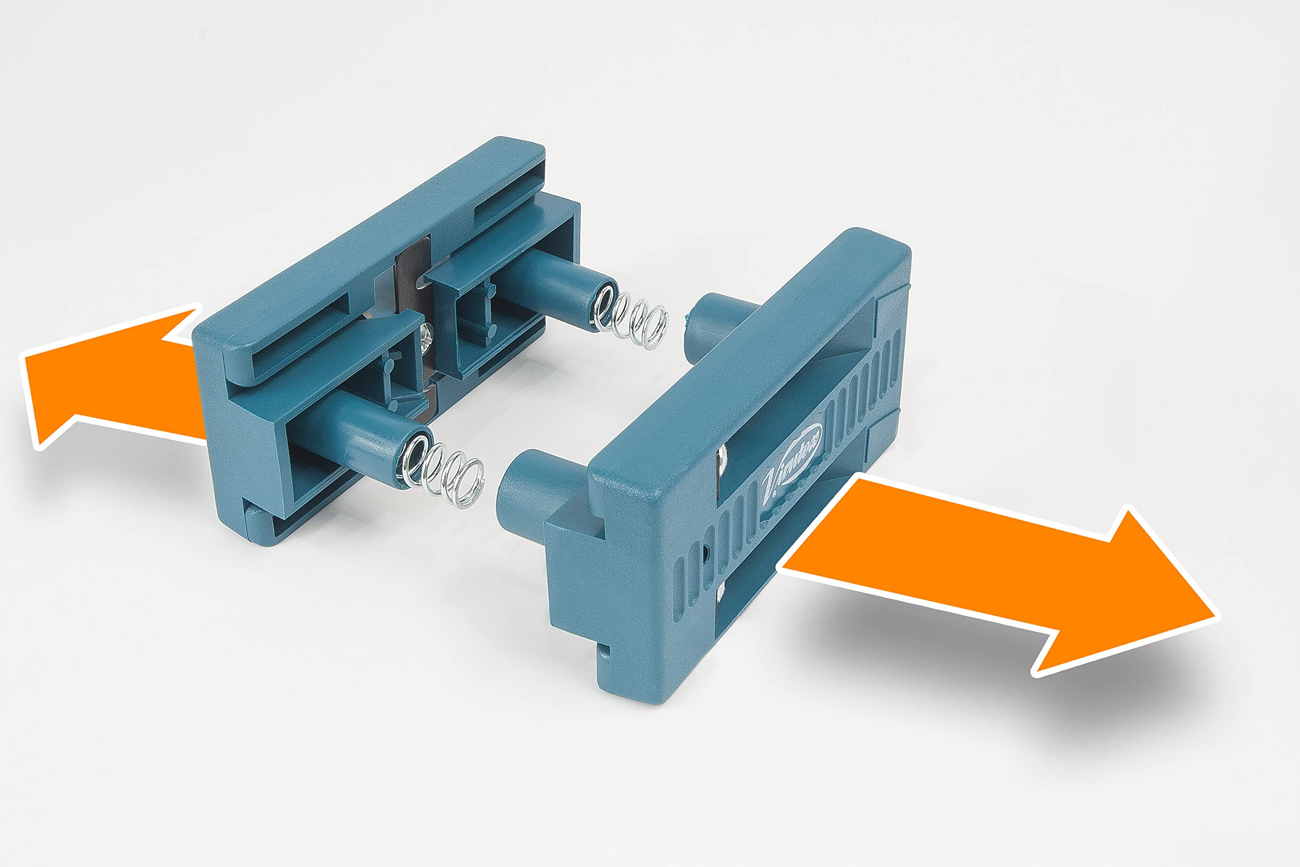 Virutex AU-93 scraper tip shows effective residual removal and clean edges.