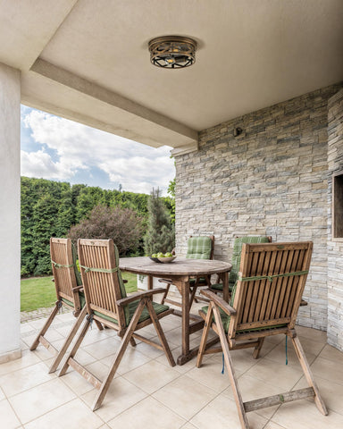 VONLUCE included mounting hardware for quick installation.