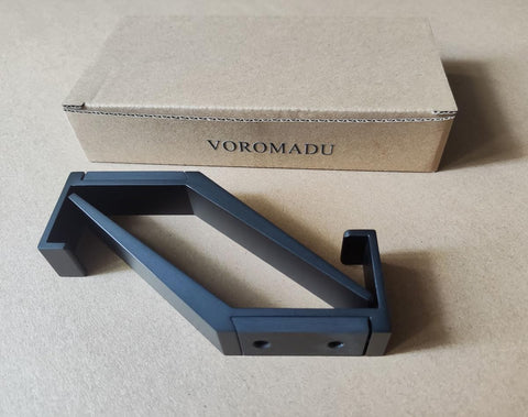 VOROMADU Matte black finish complements modern interiors and farmhouse spaces.