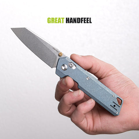 Vosteed Parallel crossbar lock secures folding action during use.