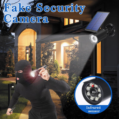 WaitScher IP67 waterproof solar flood light withstands rain and weather.