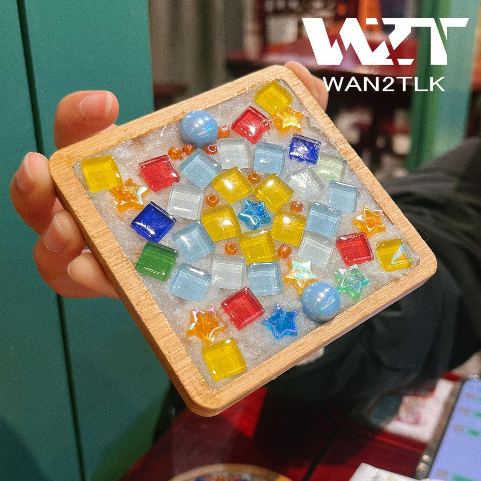 WAN2TLK crystal grout used for thoughtful handmade gift crafts.