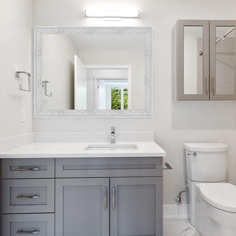 WAPANE border in kitchen or bedroom for clean, modern accents