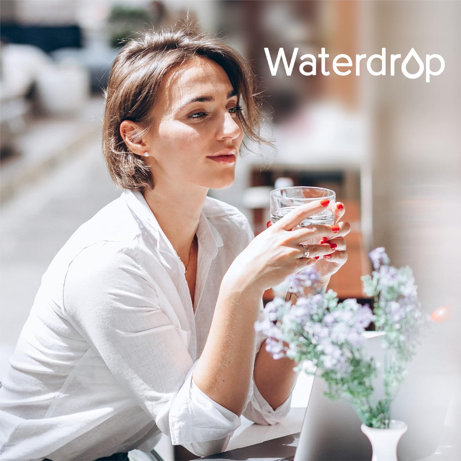 Waterdrop D6 compact system prevents recontamination under cabinet.