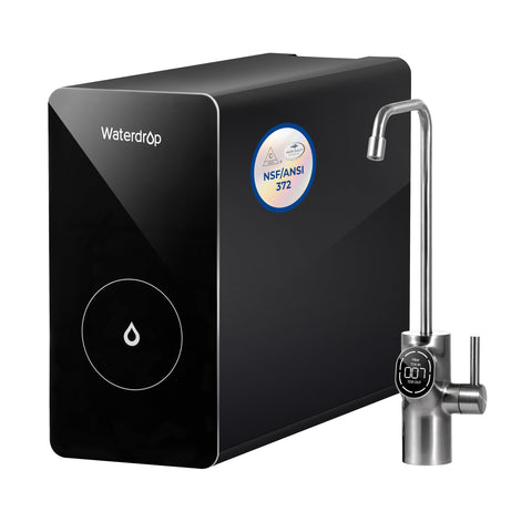 Waterdrop D6 under-sink RO system delivering clean, filtered tap water.