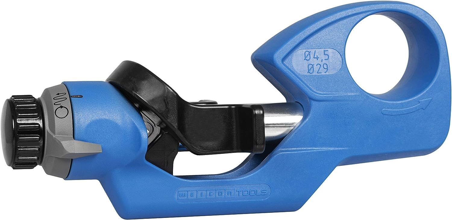 WEICON No. 4-29 spiral cut cable stripper removing stubborn insulation on 4.5–29 mm cables