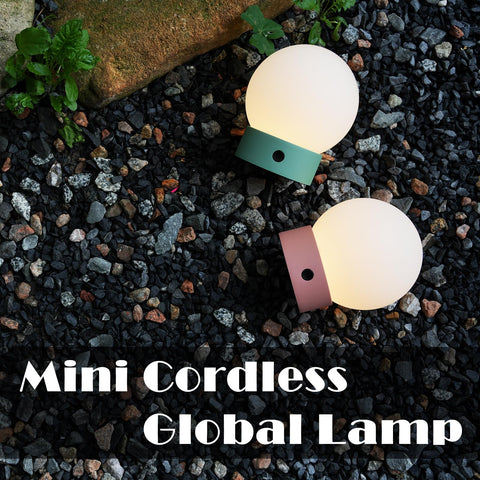 WEILAILUX cordless table lamp for bedside convenience and mobility.