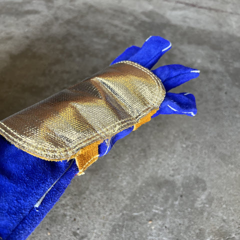 Weldas 7x8 inch back hand pad provides ample coverage for comfort