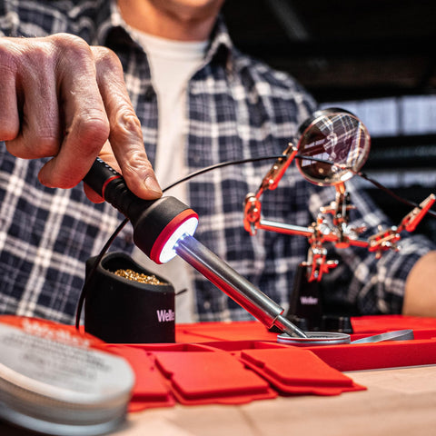 Interchangeable tips on WLIRK3012A enable versatile soldering tasks