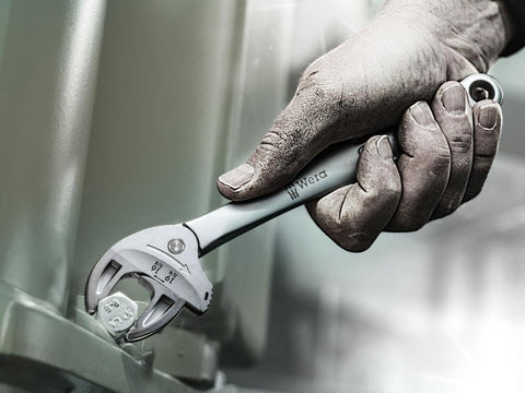 Wera 6004 Joker M wrench ready for quick size changes.