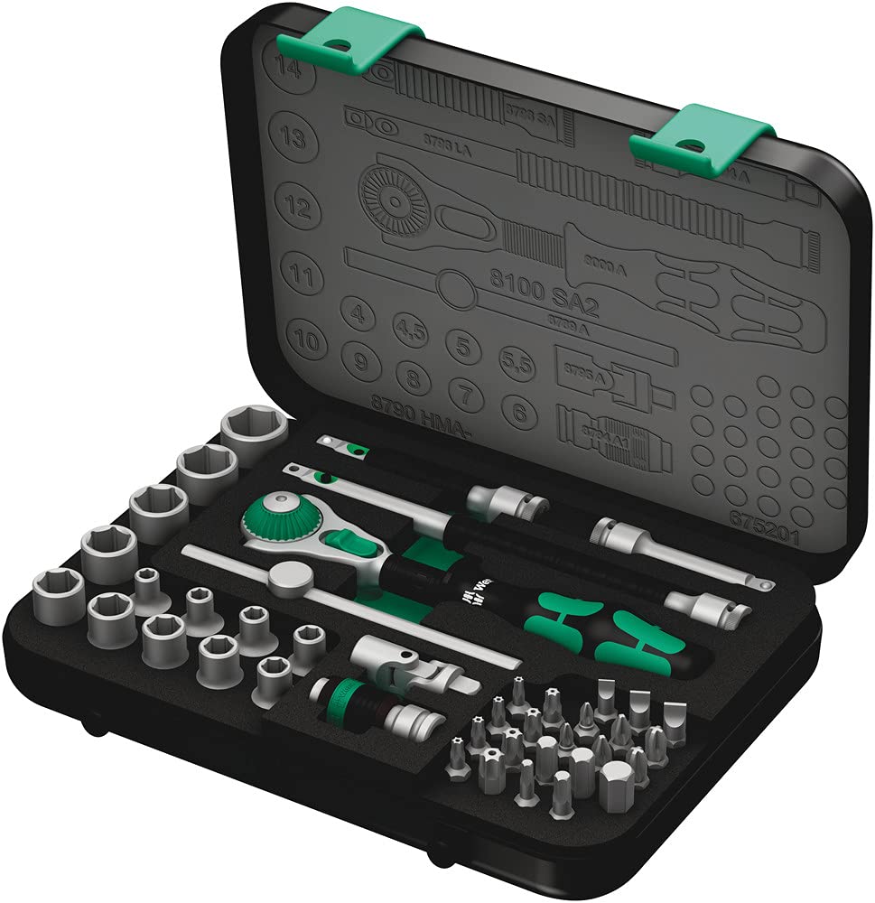 Wera 8100 SA Zyklop ratchet head with lock points for versatile access in tight spaces
