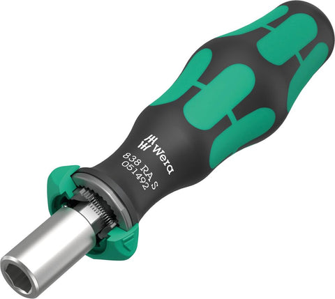 Wera 838 RA S BitHold ratchet screwdriver closeup of ratchet mechanism for quick drives.