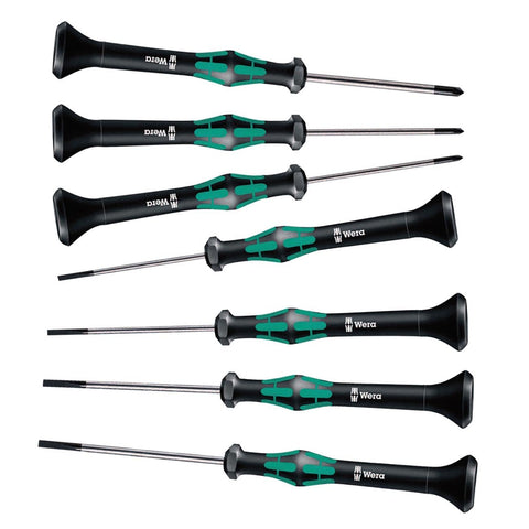 Wera Micro Series close-up highlighting ergonomic grip on the Phillips 00 screwdriver