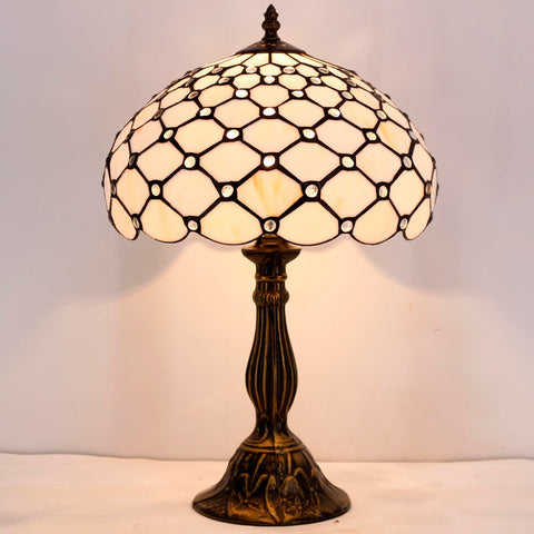 WERFACTORY Tiffany lamp antique-green-bronze base adds timeless elegance.