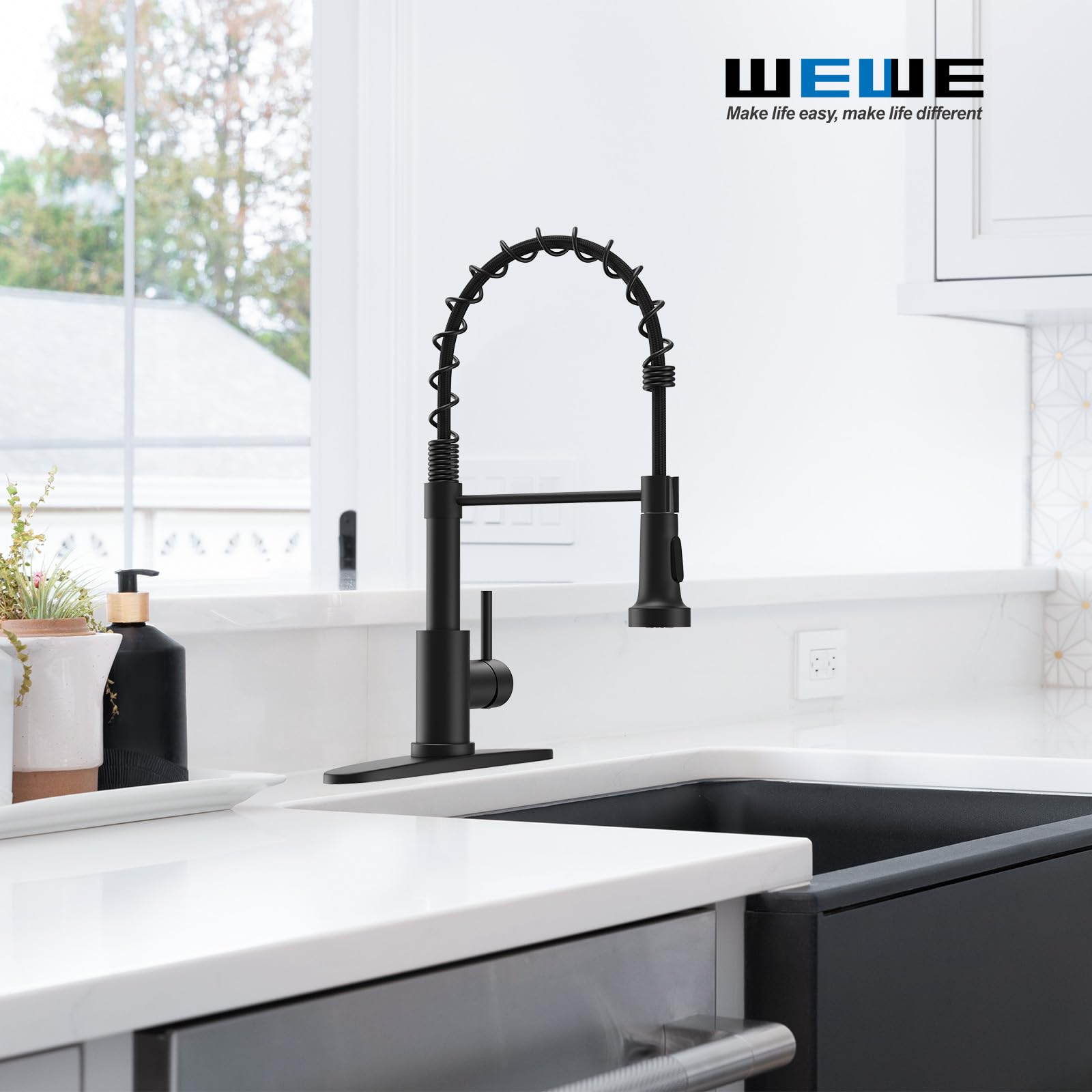 WEWE pull-down sprayer faucet in action for flexible cleaning tasks