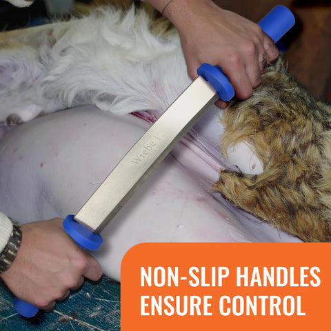 Wiebe ergonomic non-slip handles provide controlled fleshing.