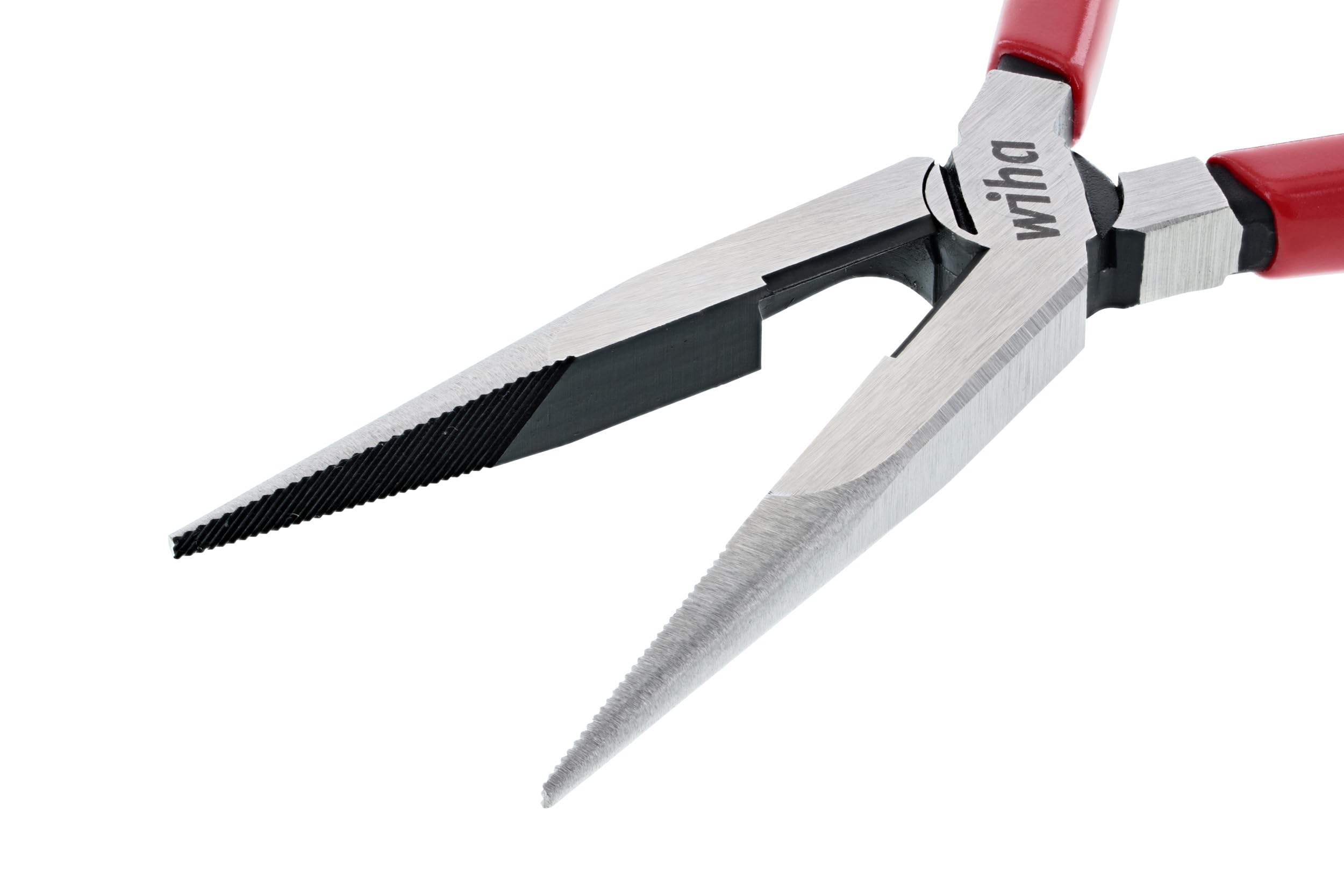 Wiha 32621 8-inch pliers cutting copper wire up to AWG 8