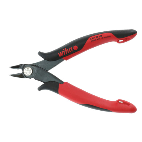 Wiha 56818 full flush cut showing precise edges for copper wire.