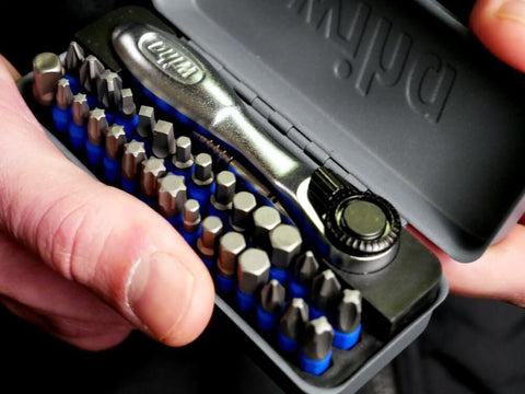 Wiha 72-tooth ratchet delivers precise, smooth operation in tight spaces