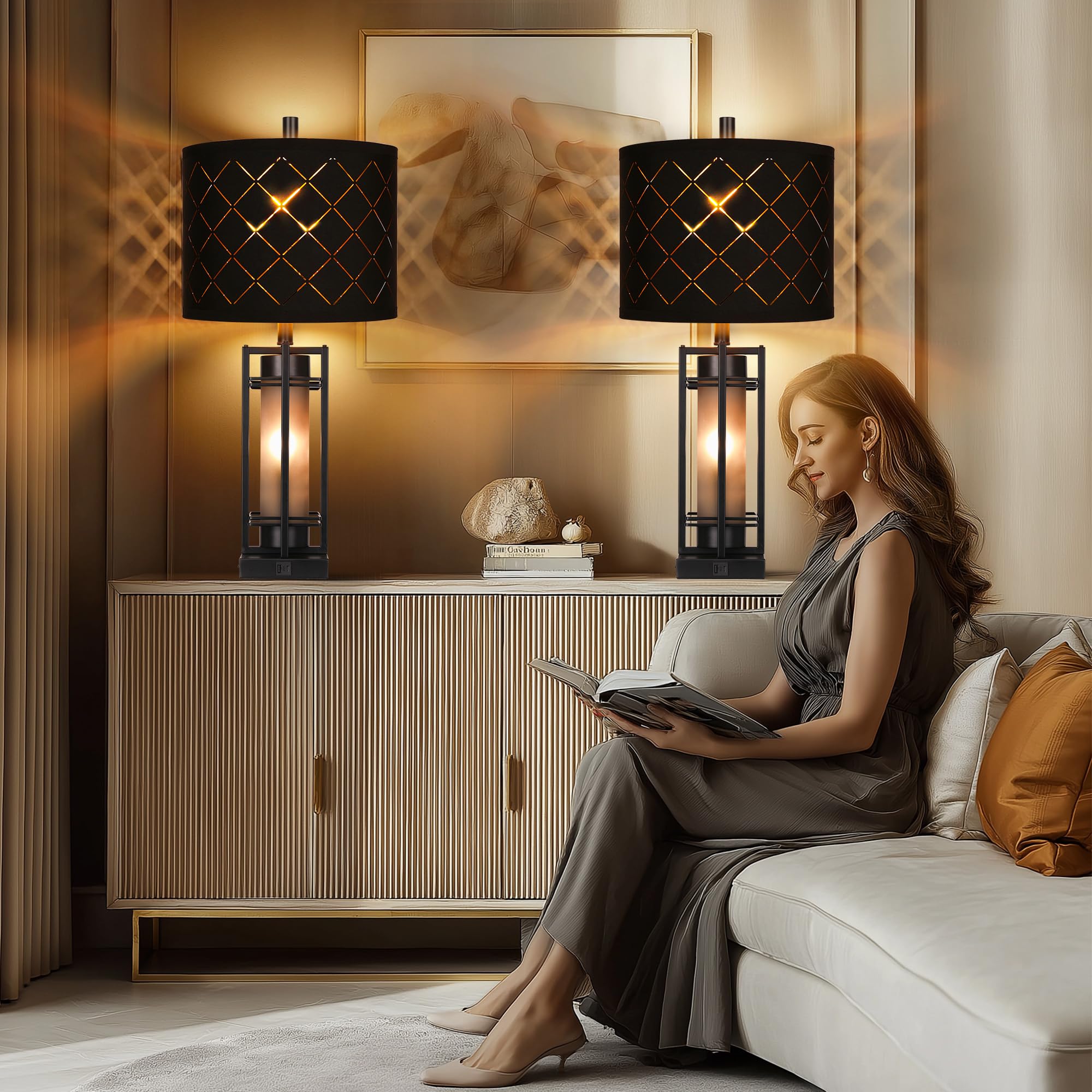 WIHTU square-based lamp provides stable, stylish bedside light