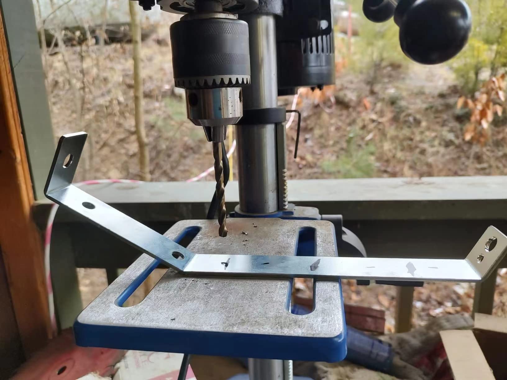 WildBossy drill bits help remove damaged studs, bolts, and screws efficiently.