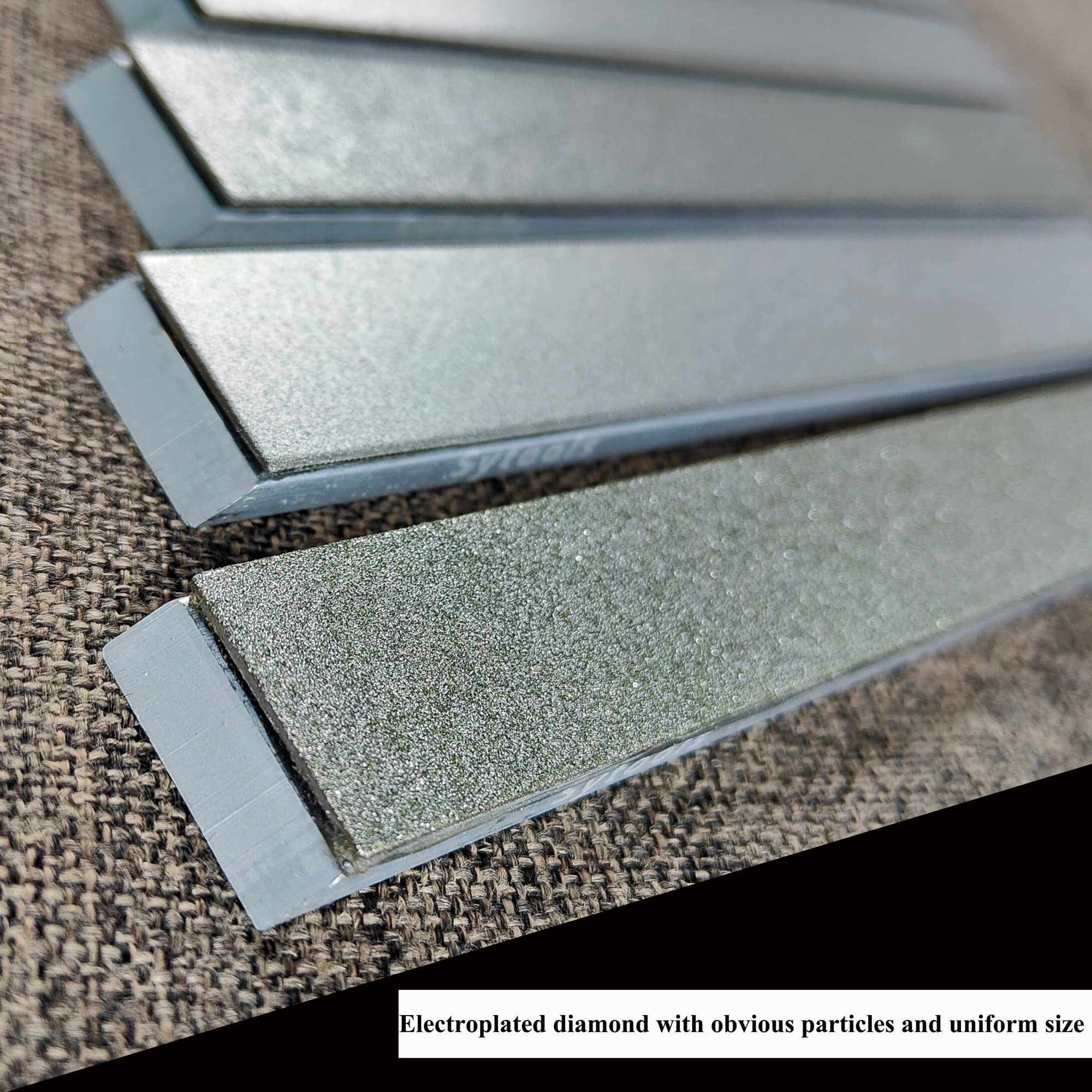 WiliAili stones usable on a damp towel for standalone use
