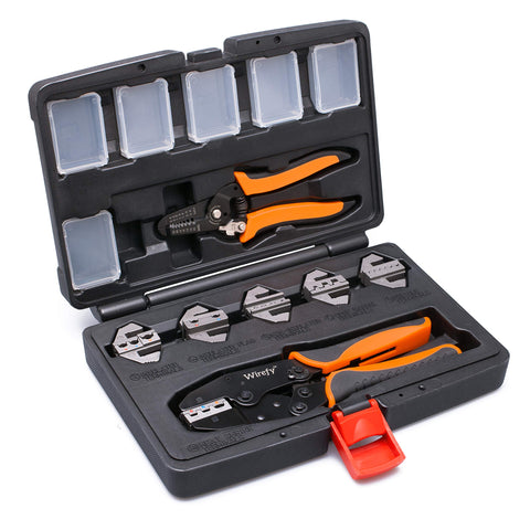 Wirefy cushioned, non-slip grips reduce hand fatigue during long sessions.