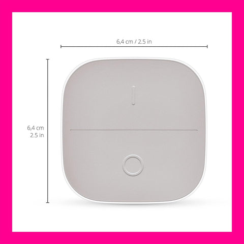 WiZ Connected portable button in hand shows quick on off control