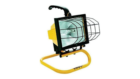 Woods 500W portable work light head for durable indoor use and shadow reduction.