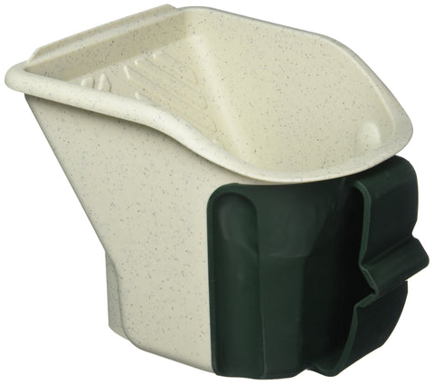 Wooster Pelican pail offers an expandable security strap for comfortable, confident handling.