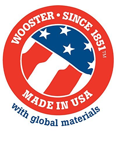 Wooster angle sash in action for neat edges.