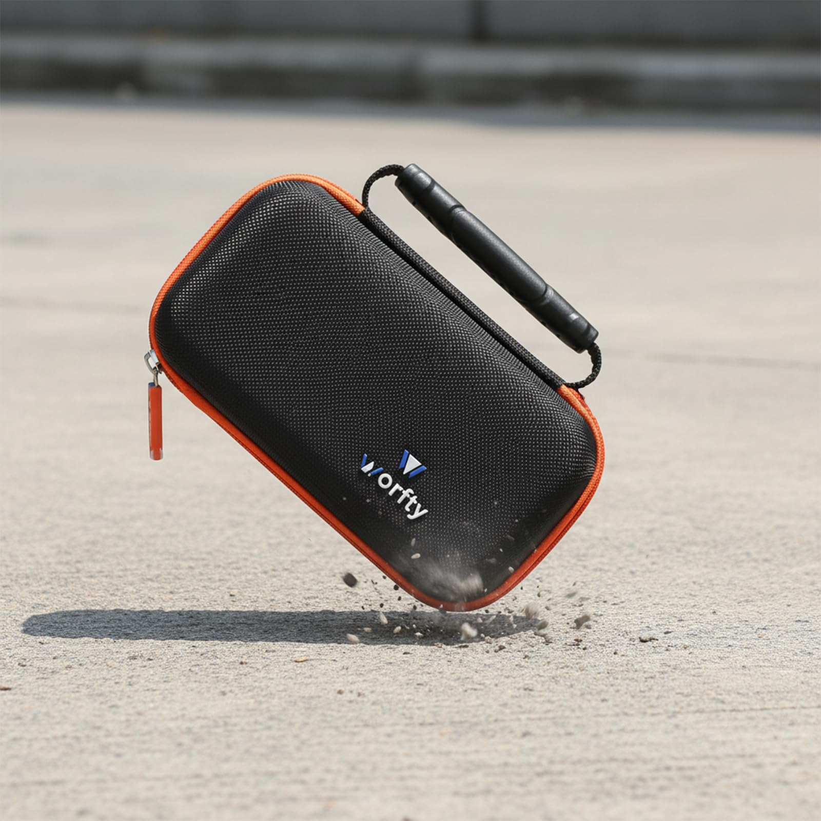 worfty hard multimeter case ET140 features built in pocket for accessories and quick access.